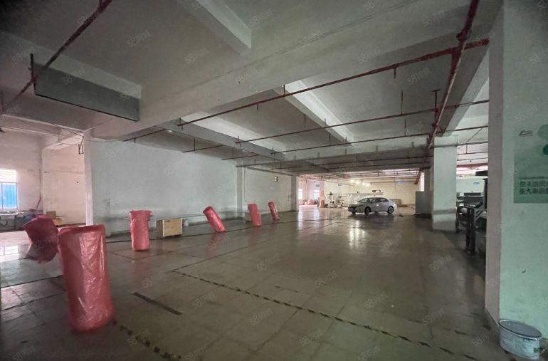 黄江镇中心一楼2800平原房东底价出租好招工形象好