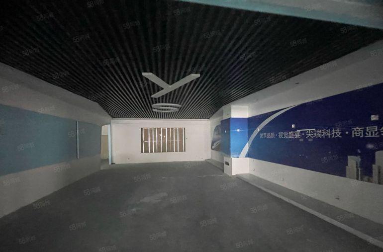 黄江镇临深二楼2900平豪华装修配套齐全低价出租