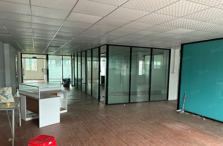 急租黄江现成办公室装修厂房出租，合适电商电子耳机音响等