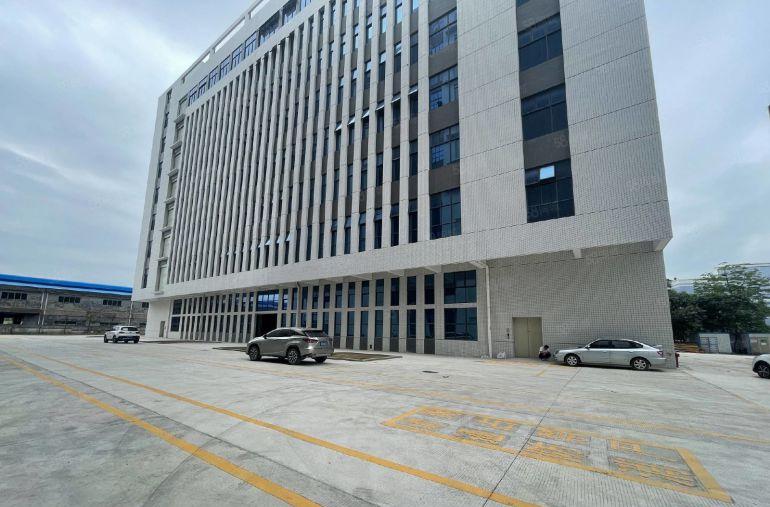 黄江临界深圳2公里处原房东全新红本厂房2900平可以分