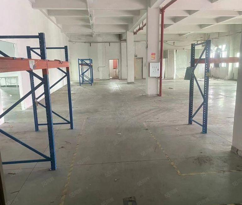 黄江新出楼上1500平方米。6米高有办公室