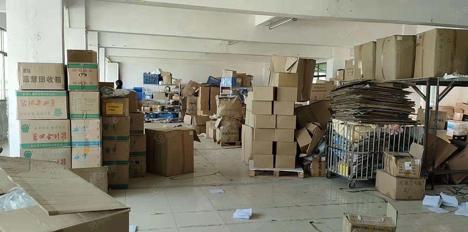 黄江独立整层电子厂房出租，楼上600平方，带有现成装修