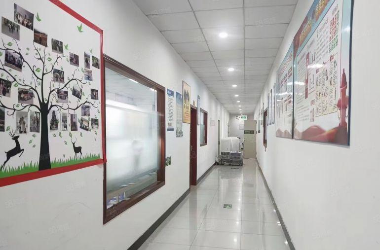 黄江镇田心现成办公室装修水电齐全1500平可分租