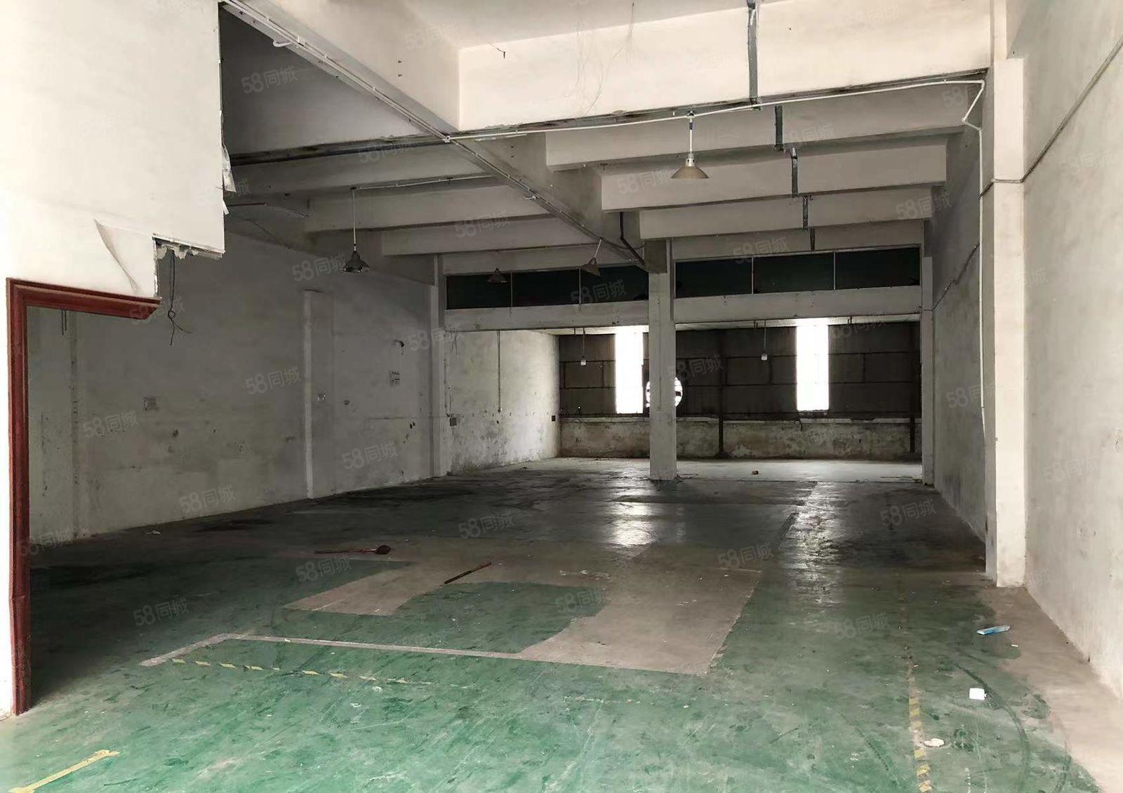 大岭山马蹄岗石大路旁，靠松山湖，580平一楼厂房出租