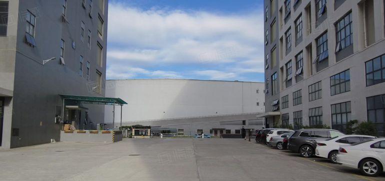 大岭山镇高新园区楼上现成装修厂房原房东直租水电齐全拎包入驻