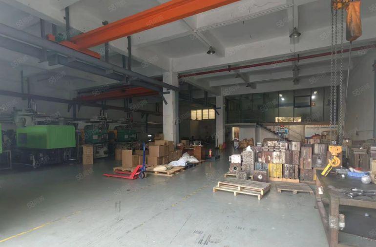 大岭山杨屋标准厂房出租一楼小厂房仓库出租带行车办公室精装修