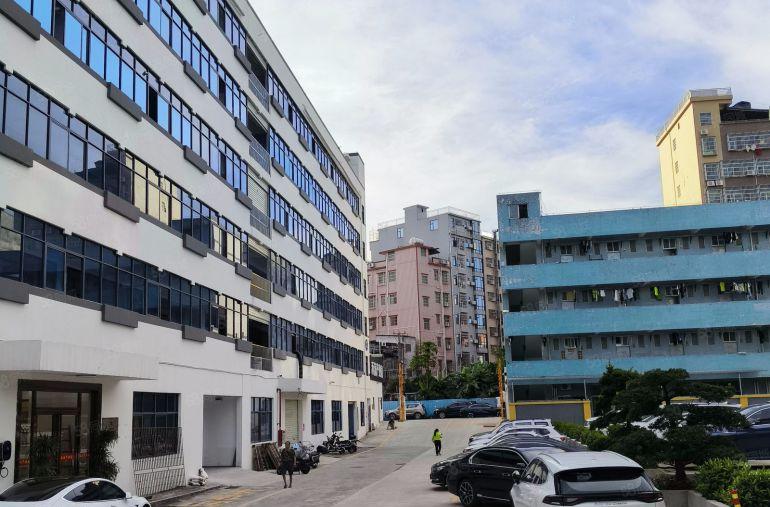 （小面积精装）大岭山工业园区厂房出租楼上640方，带地坪