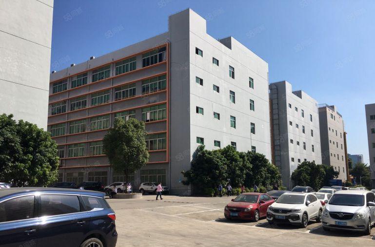 大岭山新出3楼2000平精装厂房出租，原先做电子，无需转让费