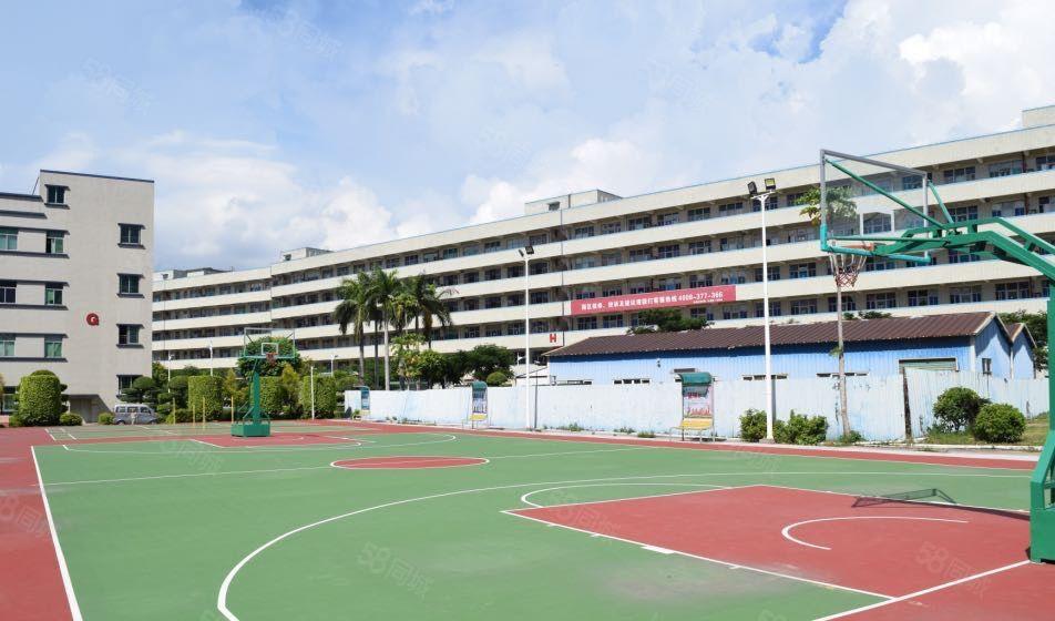 大岭山石大路旁新出原房东标准厂房1940平带装修水电齐全