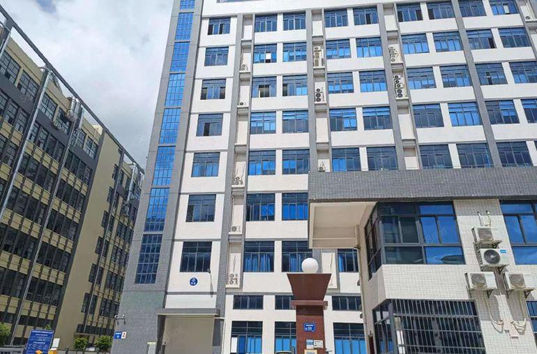 大岭山工业区2150平方米采光好带消防可分租