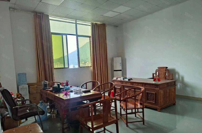 原房东无公摊低价精装修楼上1100平