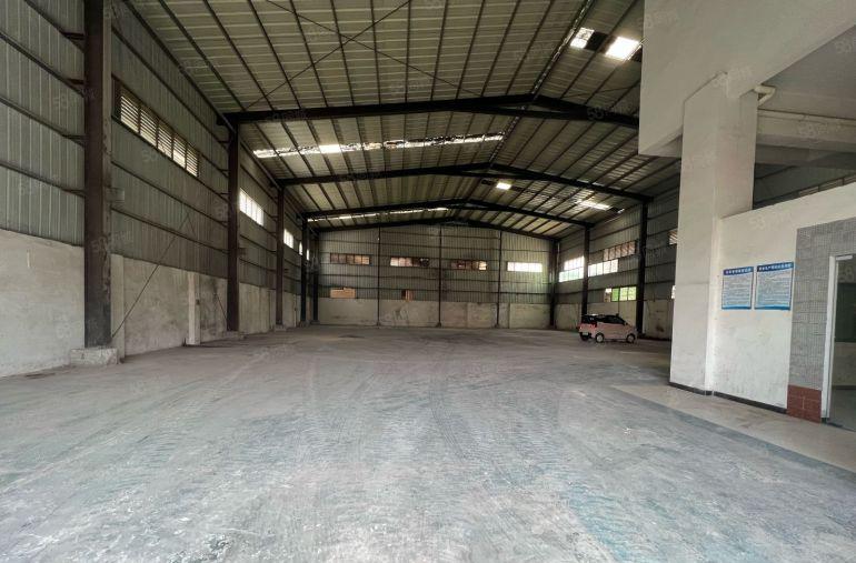 大岭山镇大沙村钢结构1500平方高度8米现成办公室低价出租