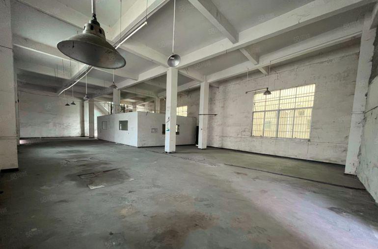 大岭山颜屋 独门独院  原房东1200平实际面积出租