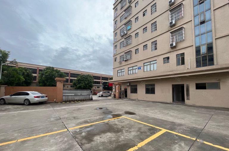 大岭山本地原房东2000平方厂房出租大小分租电费自己交