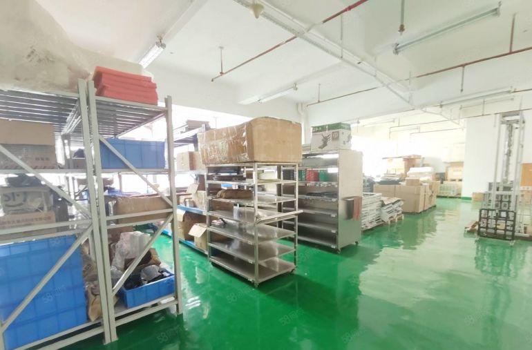 大岭山工业区原房东红本厂房2楼800平出租精装修实际面积可分