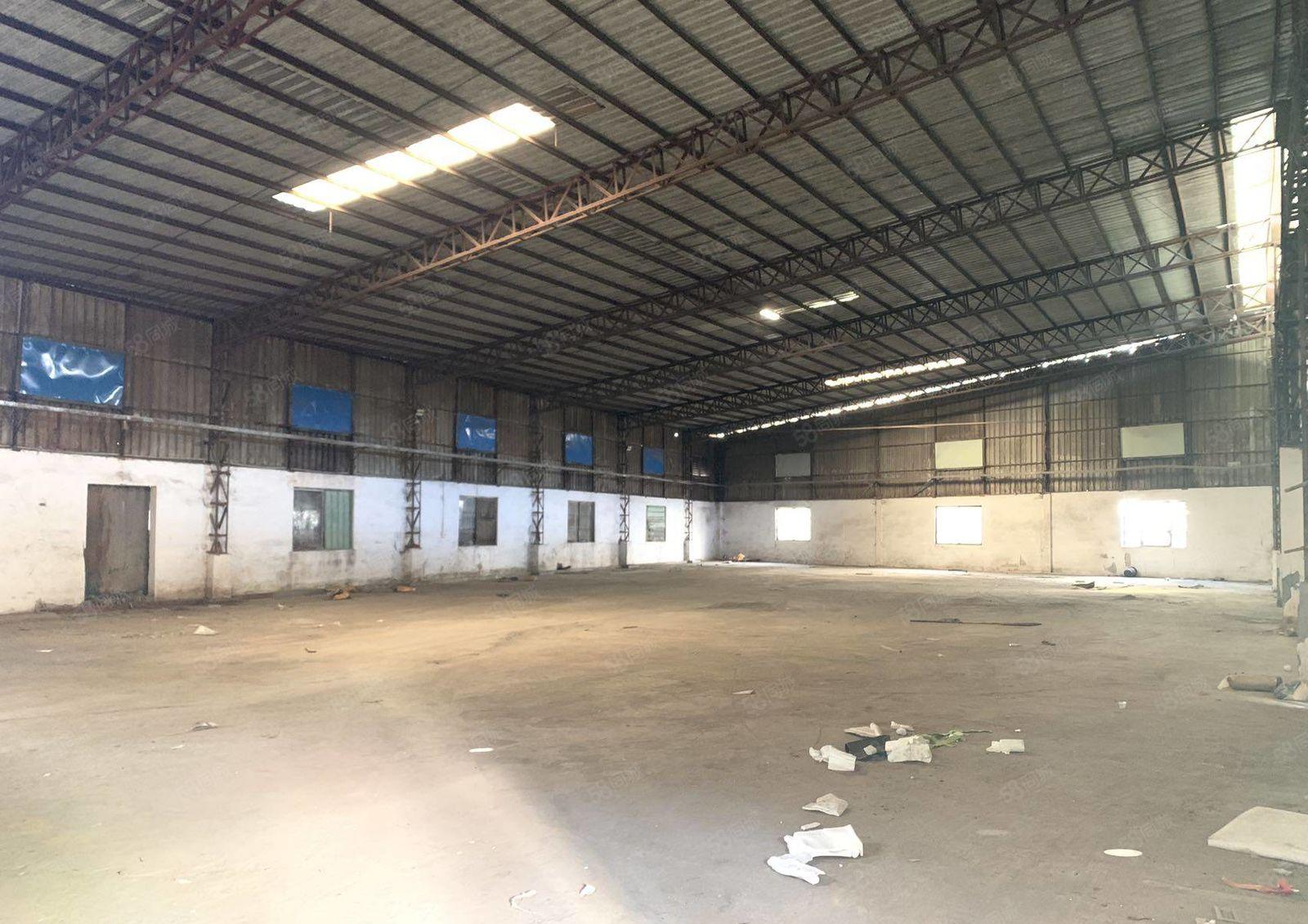 大岭山小面积厂房出租2100平方独院可做仓库出租