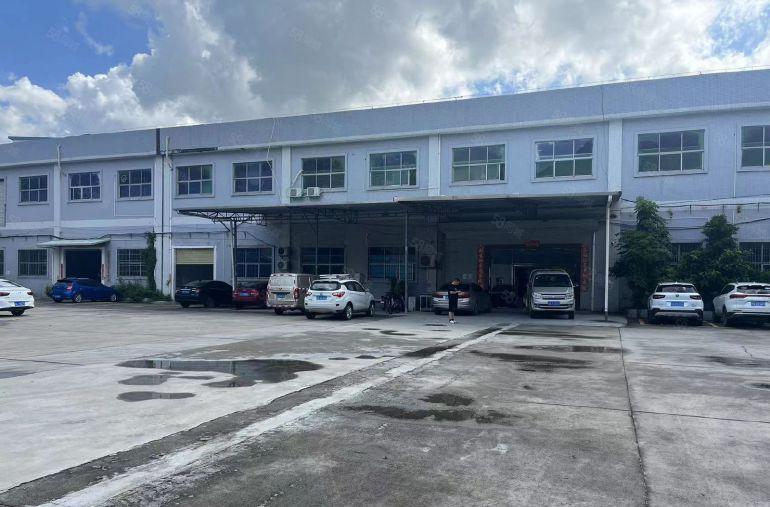 大岭山镇原房东一楼现成装修水电齐全低价急租空地超大停车位充足