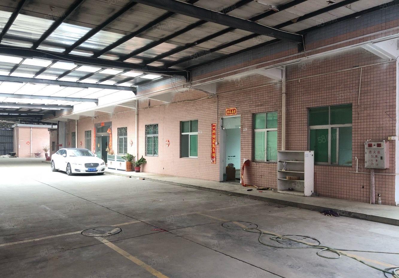 大车进出便利，大岭山新出单一层滴水八米无柱可分租五金设备仓储