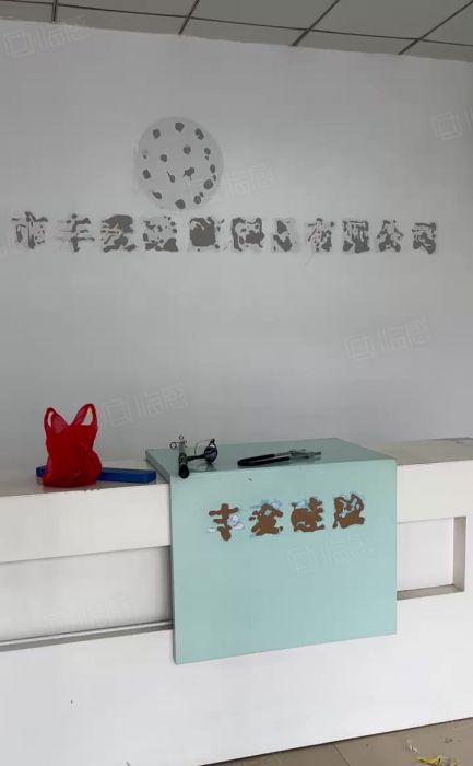 大岭山颜屋一楼650平精装修厂房低价出租 临近深圳 交通方便