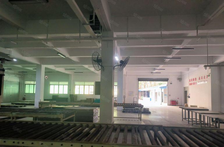 临近莞深高速  杨屋村空出原房东3层2400平低价厂房出租