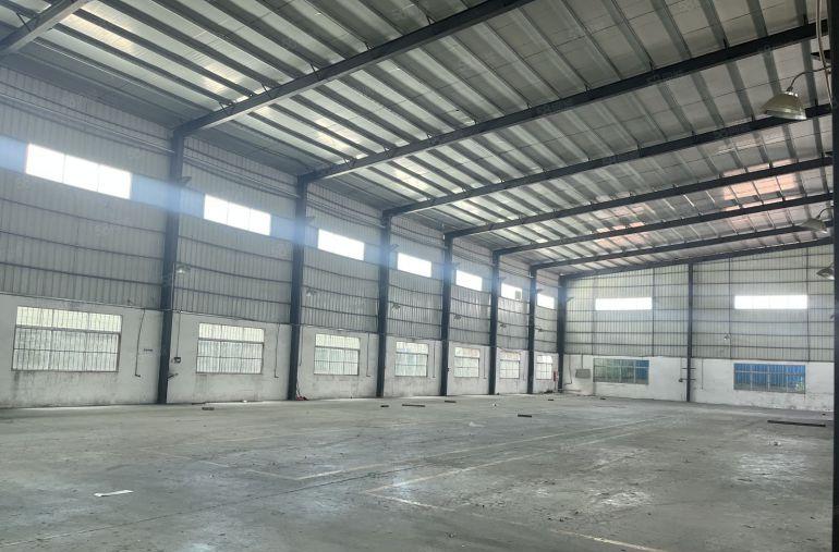 大岭山厂房出租新出原房东单一层独院带牛角位空地五千周边没居民