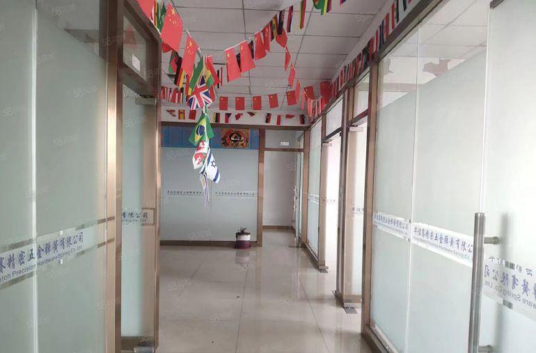 大岭山杨屋新空一手房东三楼1500平精装修办公室厂房出租