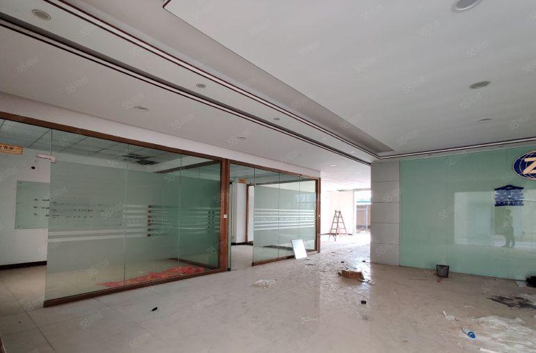 颜屋工业区新出标准厂房一楼1000平方阁楼600平方免费赠送