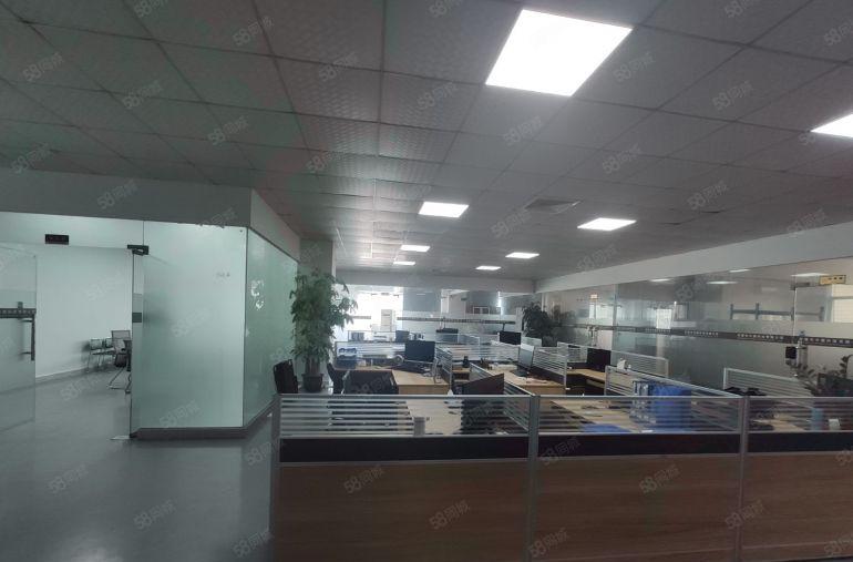 大岭山杨屋二楼2000平全新精装修工业厂房出租