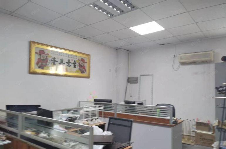 带办公室装修 大岭山出租厂房仓库800平  可办环评可分租