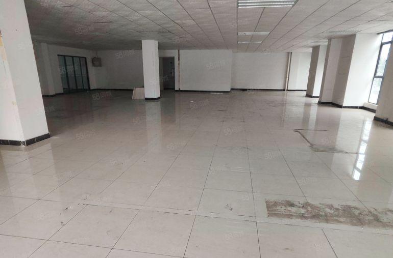 大岭山高速路口原房东独门独院单一层厂房仓库，带牛腿，超大空地