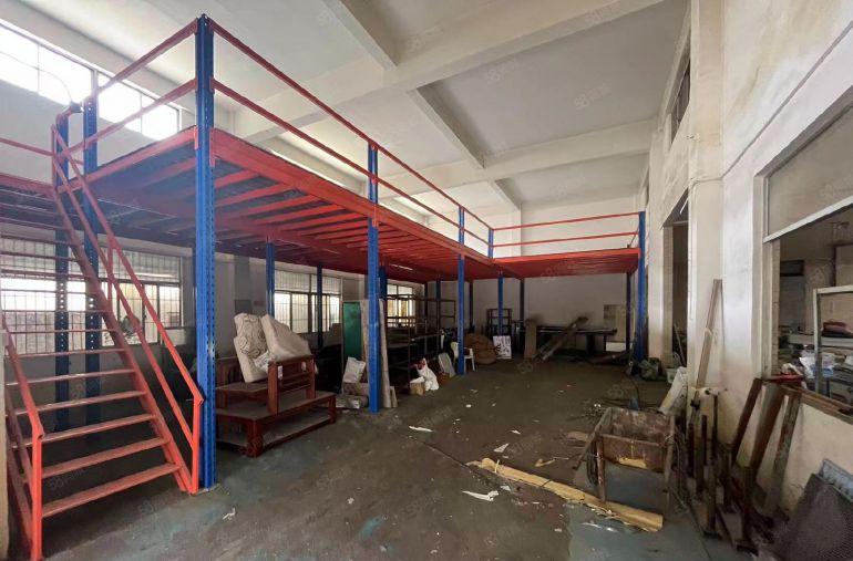 大岭山厂房出租1000平，原房东独院  好进出货车 近国道