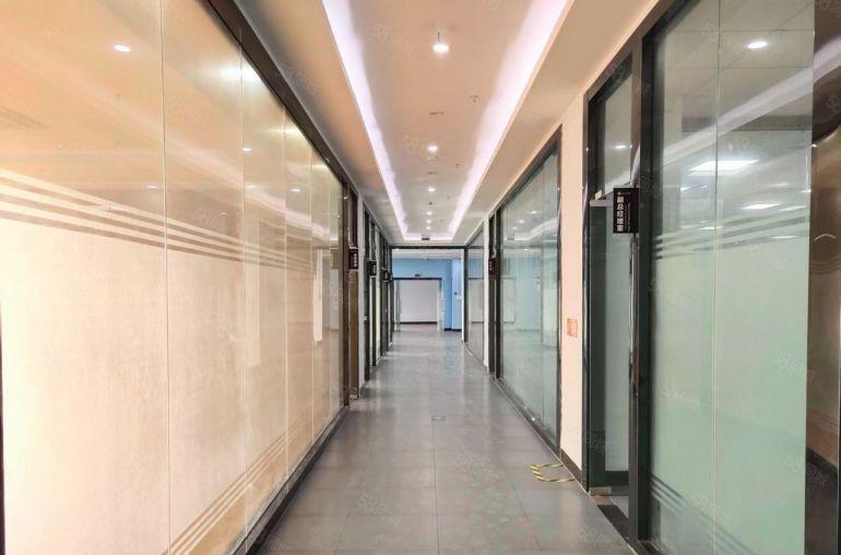 大岭山原房东工业标准厂房一楼二楼各1500平，主线到车间