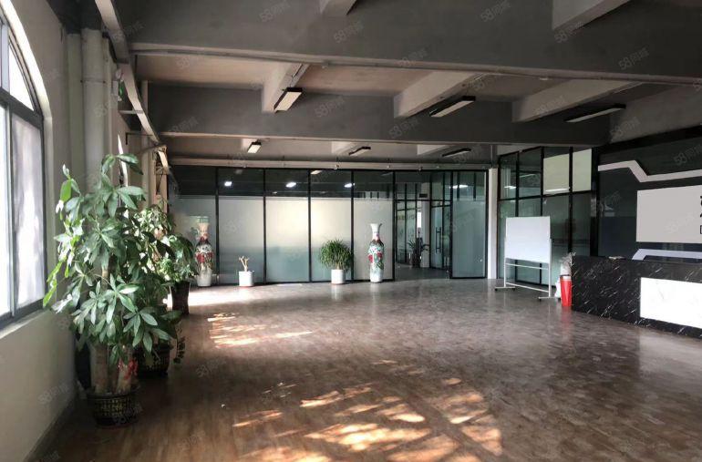 10元精装修厂房年初房东急租适合电子家具齐全水电到车间含税