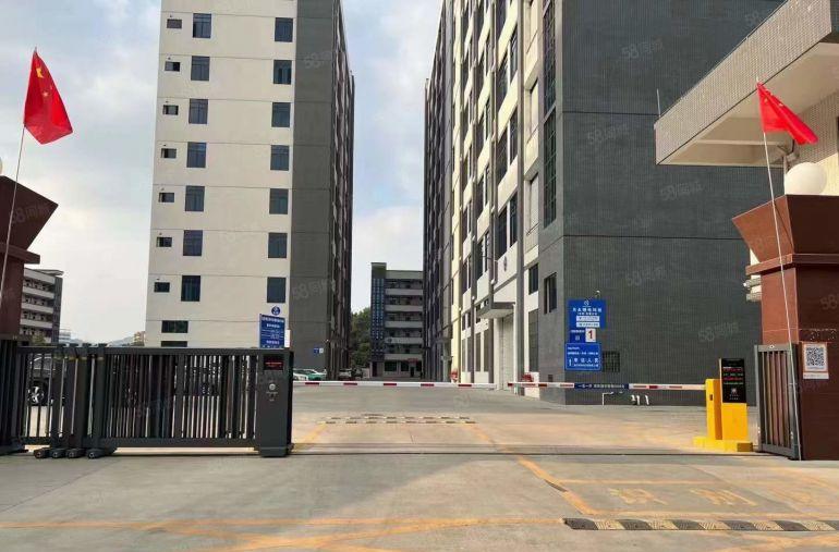 大岭山镇大塘村重工业厂房，带装修可办环评有喷淋