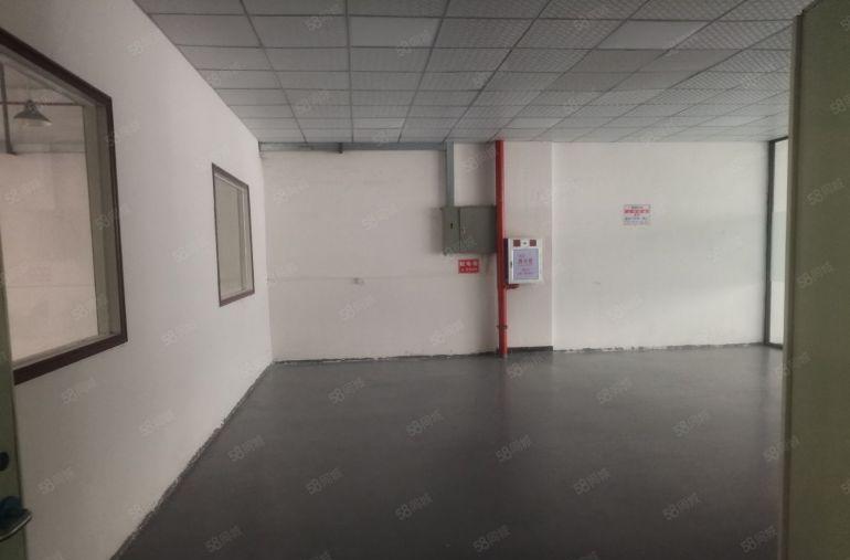 大岭山1300平本地房东红本标准三楼精装修厂房实际面积出租