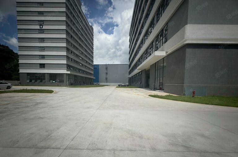 大岭山独院厂房，玻璃幕墙形象好，工业用地，一手房东低价出租