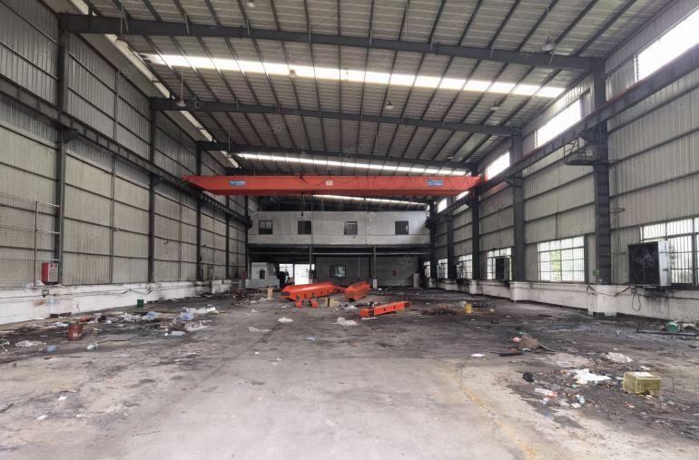 大岭山新出原房东钢构独院厂房出租适合机械设备模具压铸冲压等