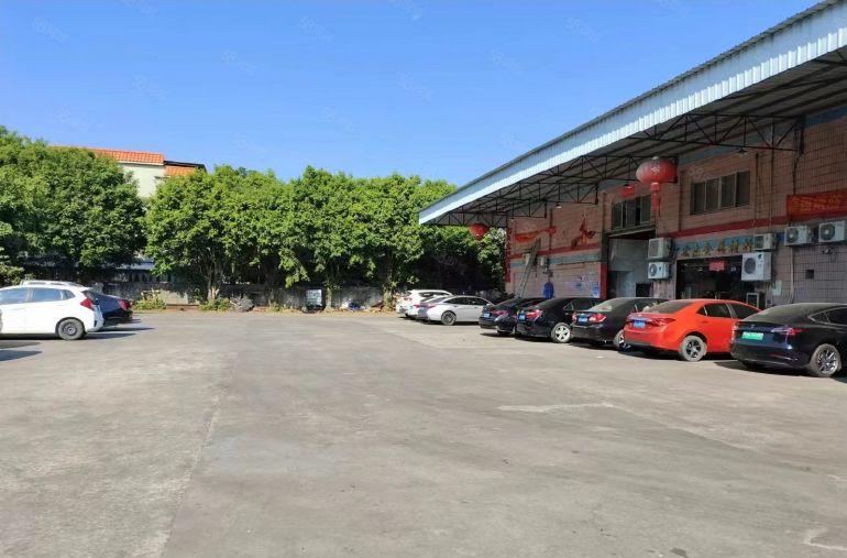 行车免费用 大岭山出租2500平厂房空地超大可办环评可分租