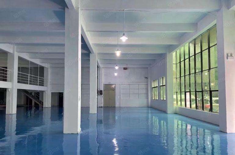 真正一层当两层用，阁楼不算钱