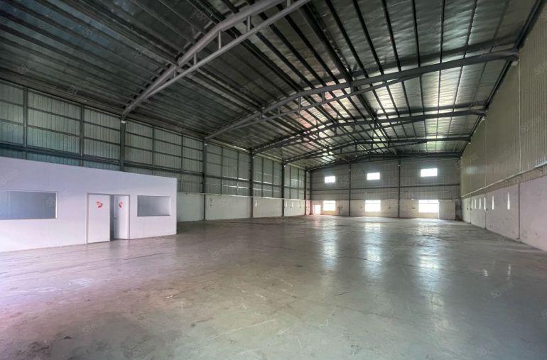 大岭山杨屋厂房出租原房东滴水9米现成地坪漆办公室航车可办环评