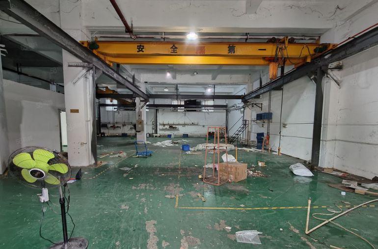 杨屋一楼厂房600平带行车办公室装修水电齐全靠高速口价格实惠