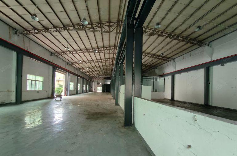 大岭山杨屋独院单一层2700平带装修，配套完善，靠近高速路口