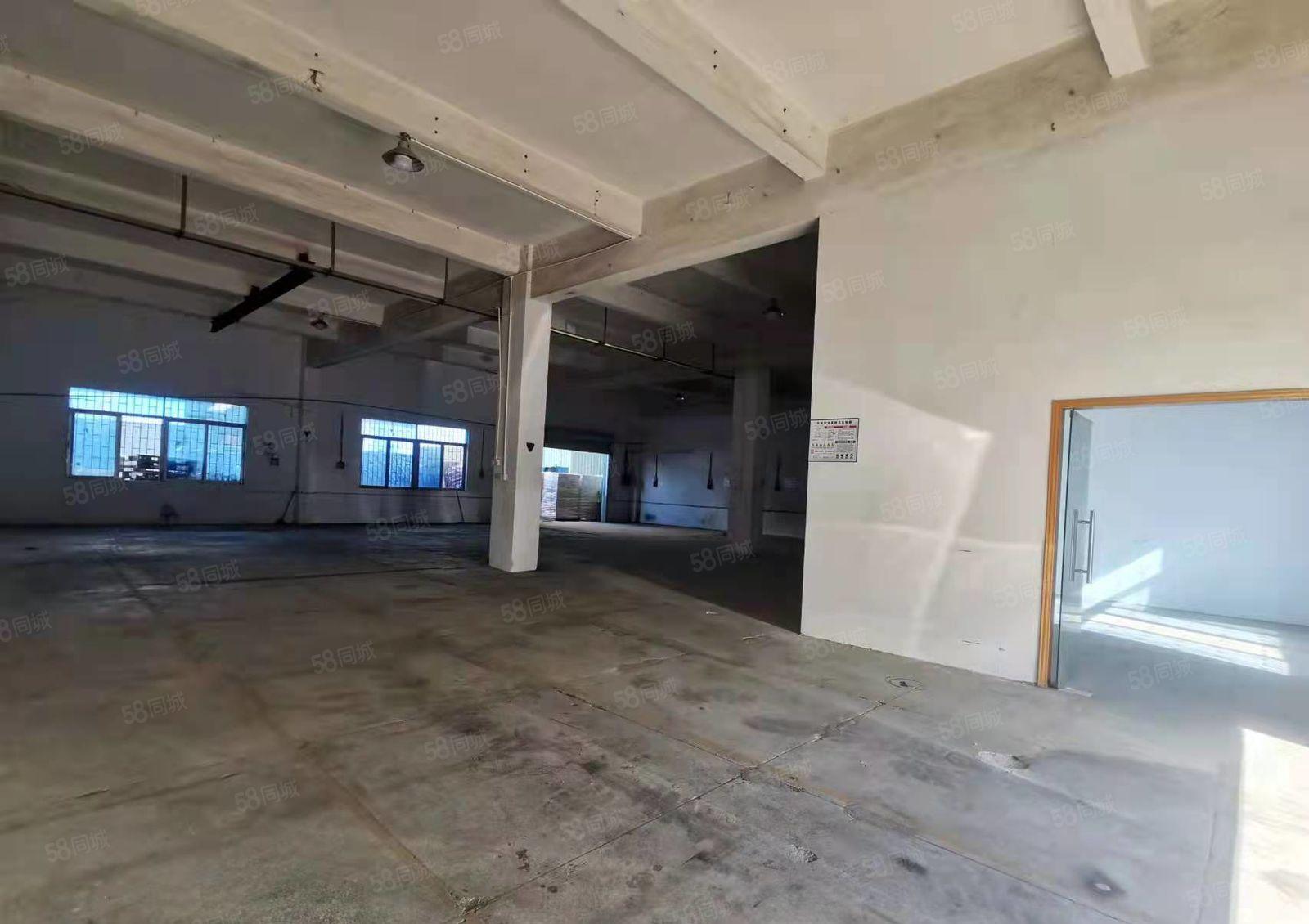 大岭山标准一楼600平方超大空地低价厂房出租价格实惠可办环评