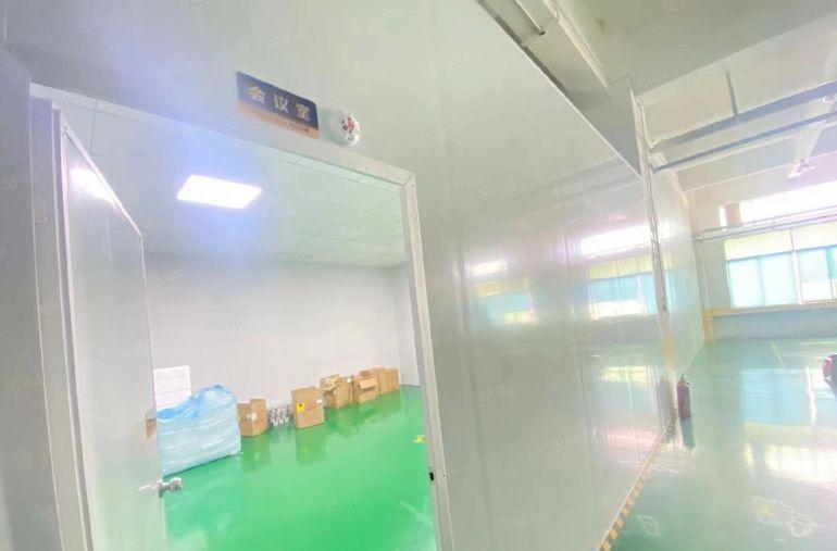 豪华厂房 大岭山出租楼上300平厂房价低设施齐全有电梯空地大