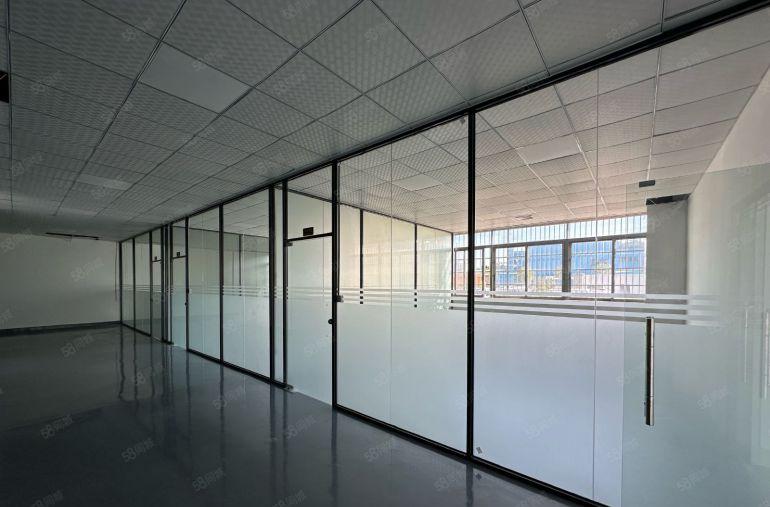 大岭山低价厂房出租4000平方带精装修水电齐全空地超大