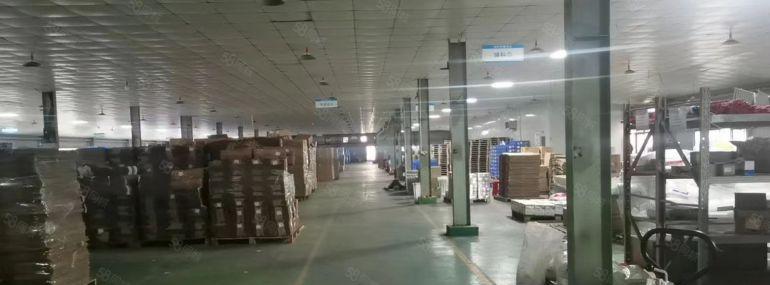 豪华厂房大岭山出租1楼和3楼每层4000平厂房位置好可办环评