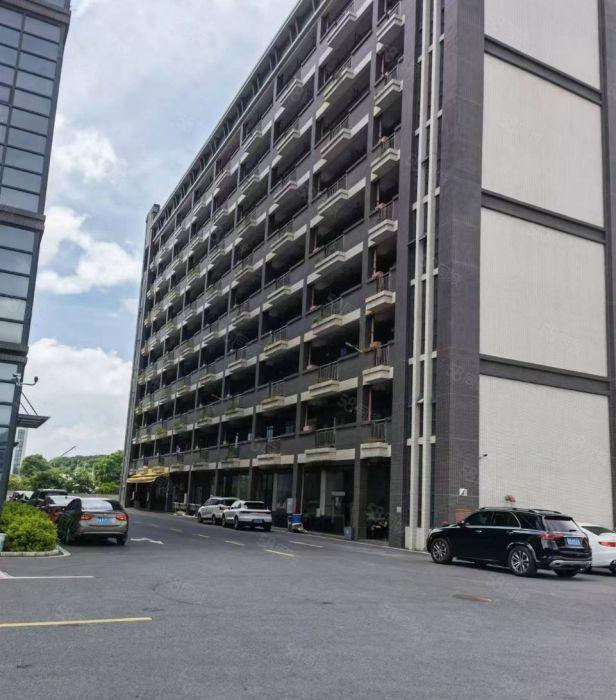 大岭山全新重工业厂房 一手房东实际面积空地超大交通便利好招工