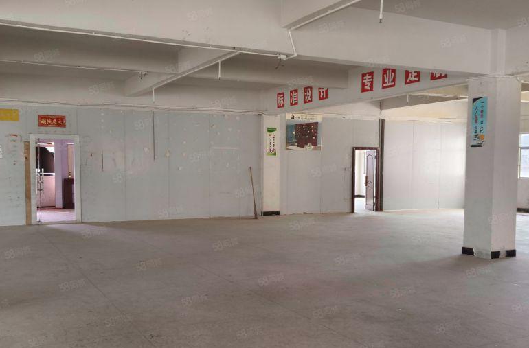 大岭山厂房3楼原房东直租750方，电费1元