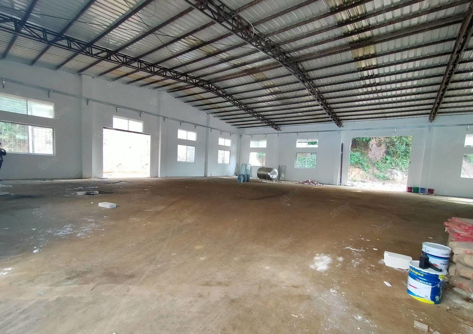 大岭山厂房出租单一层1400平方独院小厂房