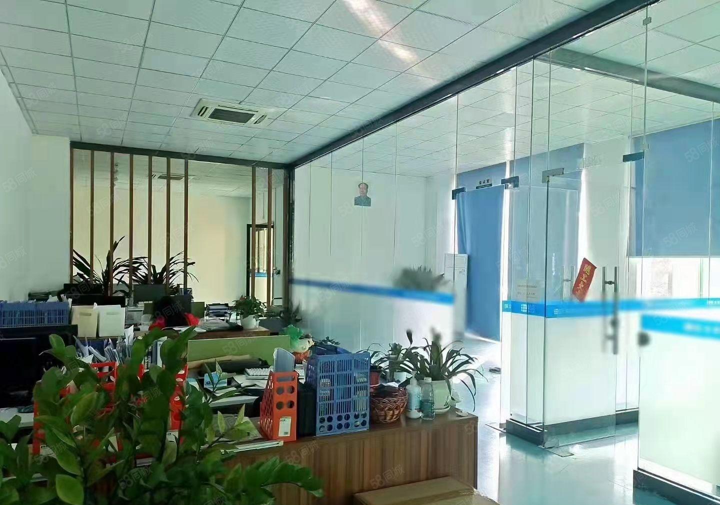 杨屋工业区月底空出楼上2000平现成办公室装修厂房出租